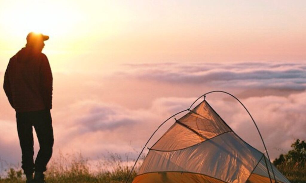 Diez cosas de amamos de acampar